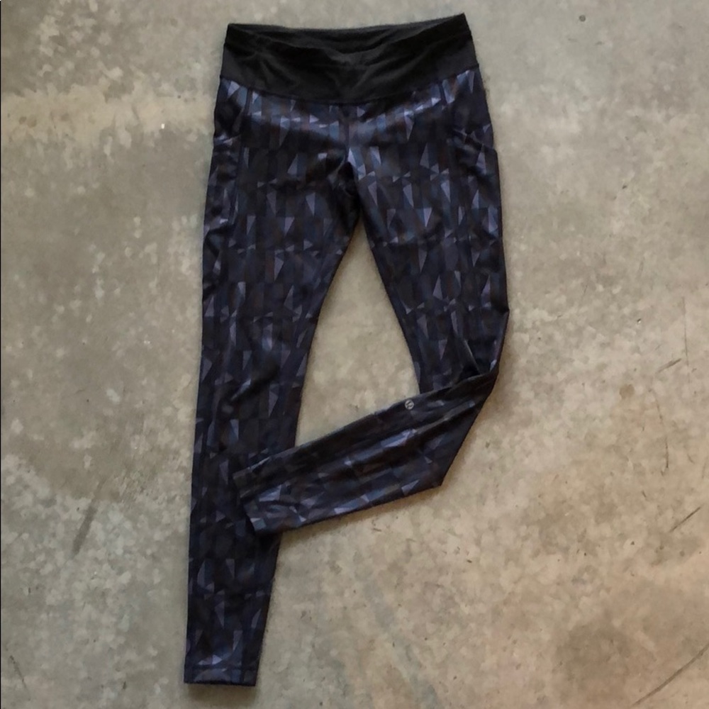 Lululemon Speed Tight II, size 8, Luxtreme